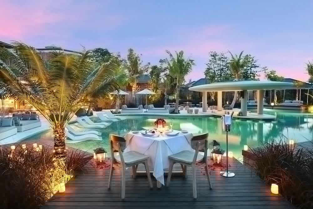 Hotel Cross Bali Breakers Jimbaran Esterno foto