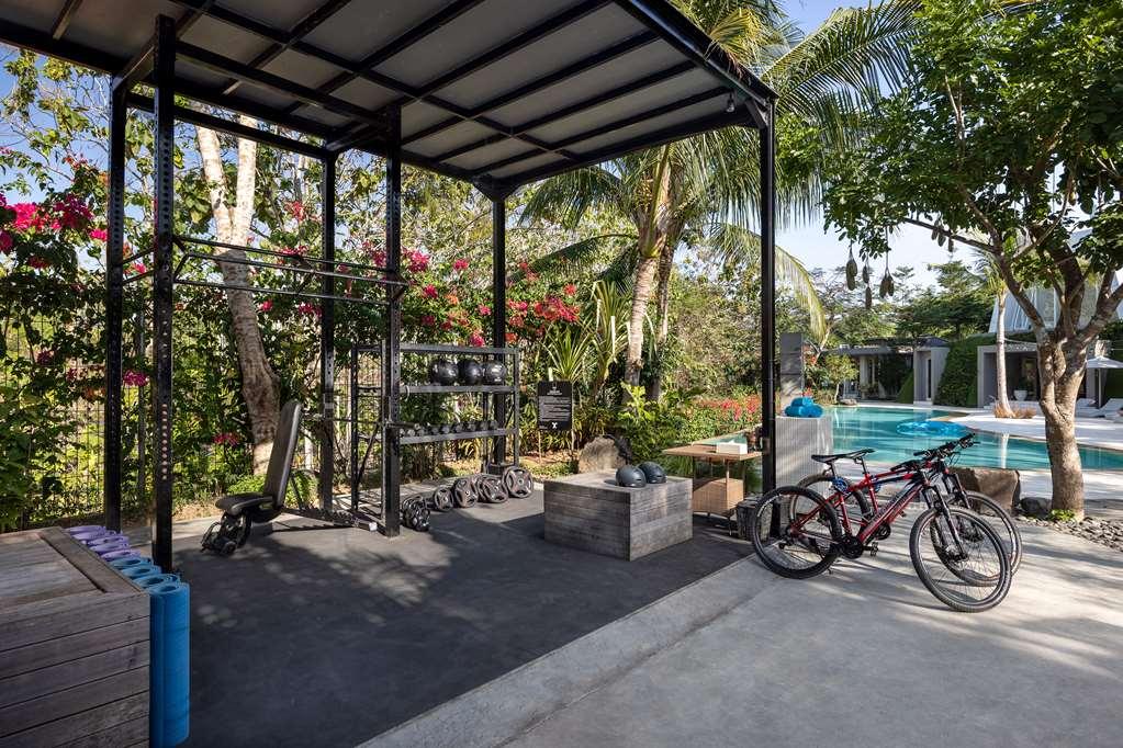Hotel Cross Bali Breakers Jimbaran Servizi foto