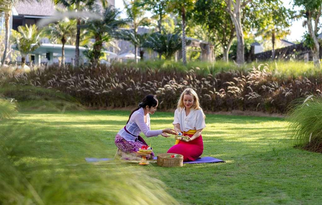 Hotel Cross Bali Breakers Jimbaran Servizi foto